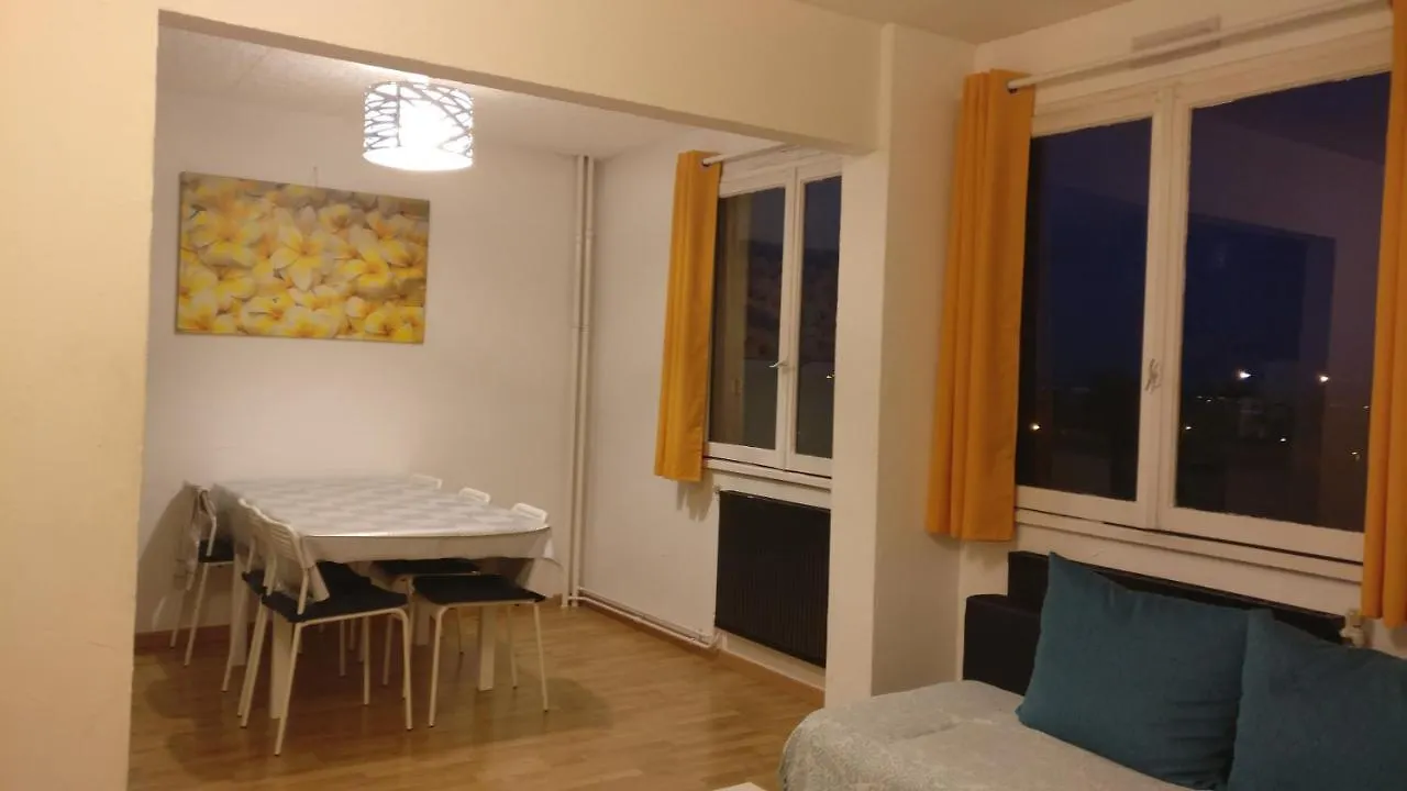 Apartment Ferienwohnung Sawaddee Clermont-Ferrand