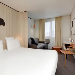 3* Отель Kyriad Clermont-ferrand-sud - La Pardieu