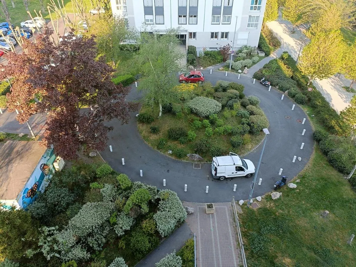 Sawaddee Apartment Clermont-Ferrand France